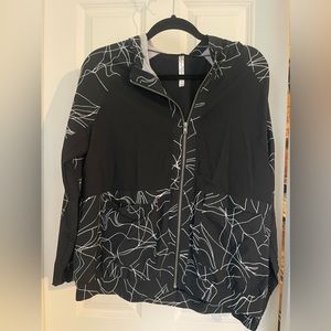 Fabletics windbreaker with hood